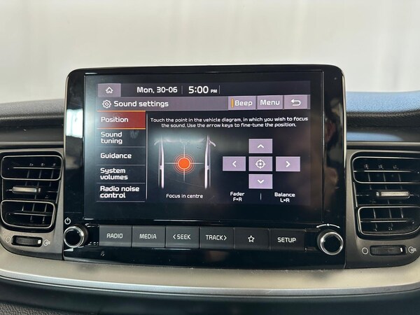 Used Kia Stonic 2024 for sale - 75103735: Photo 44