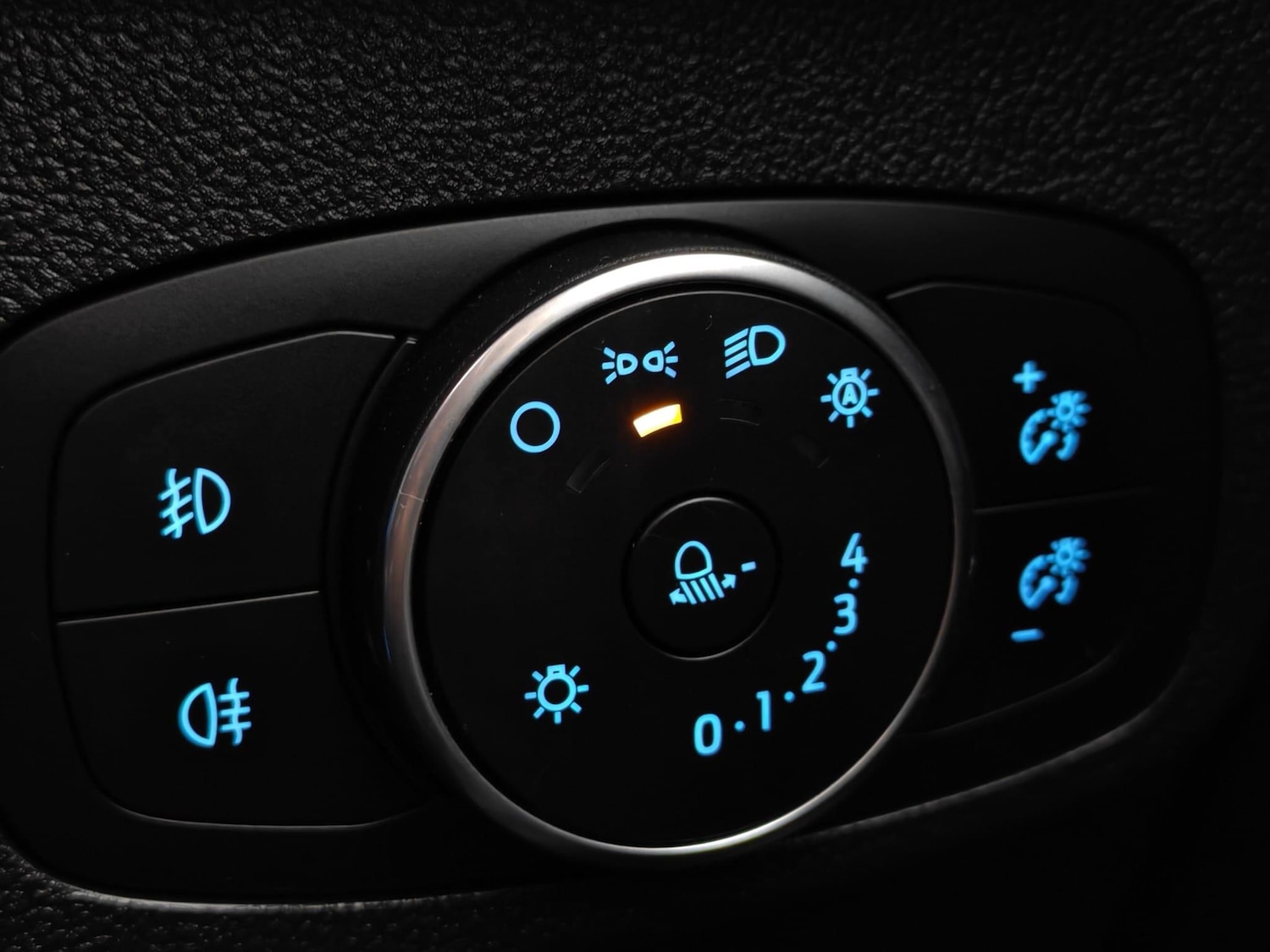 Used Ford Focus 2020 for sale - 76408726: Photo 20