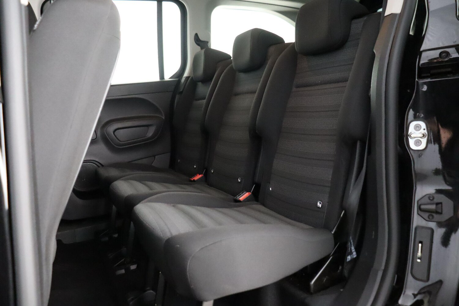 Used Vauxhall Combo Life 2022 for sale - 76913667: Photo 16