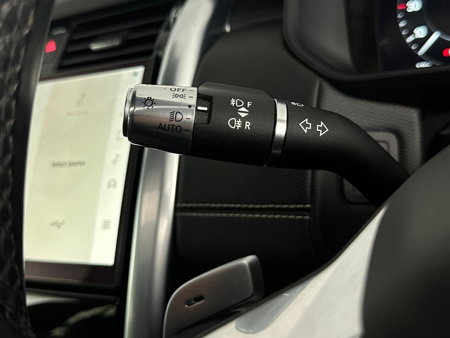 Used Land Rover Discovery 2021 for sale - 76484537: Photo 24