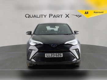 Used Toyota C-HR 2023 for sale - 78791556: Photo