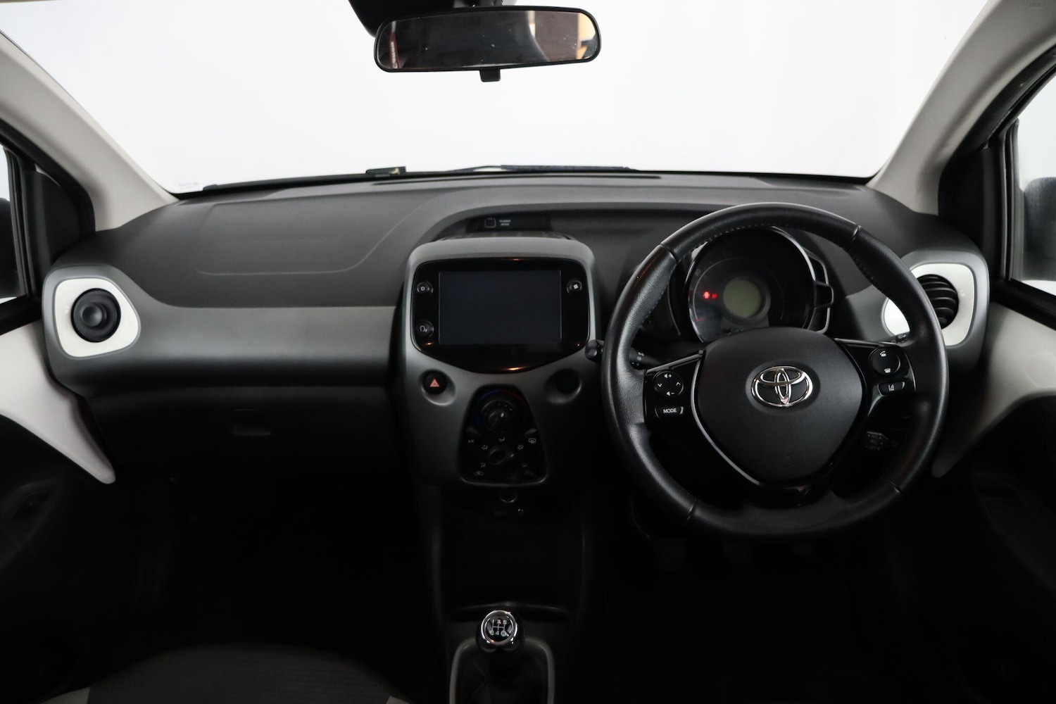 Used Toyota AYGO 2021 for sale - 77573930: Photo 10