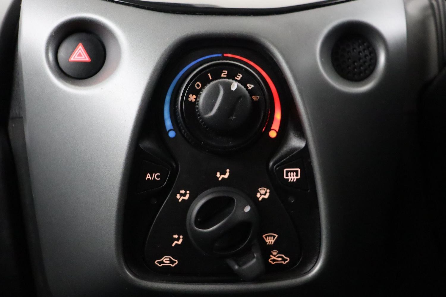 Used Toyota AYGO 2021 for sale - 77573930: Photo 21