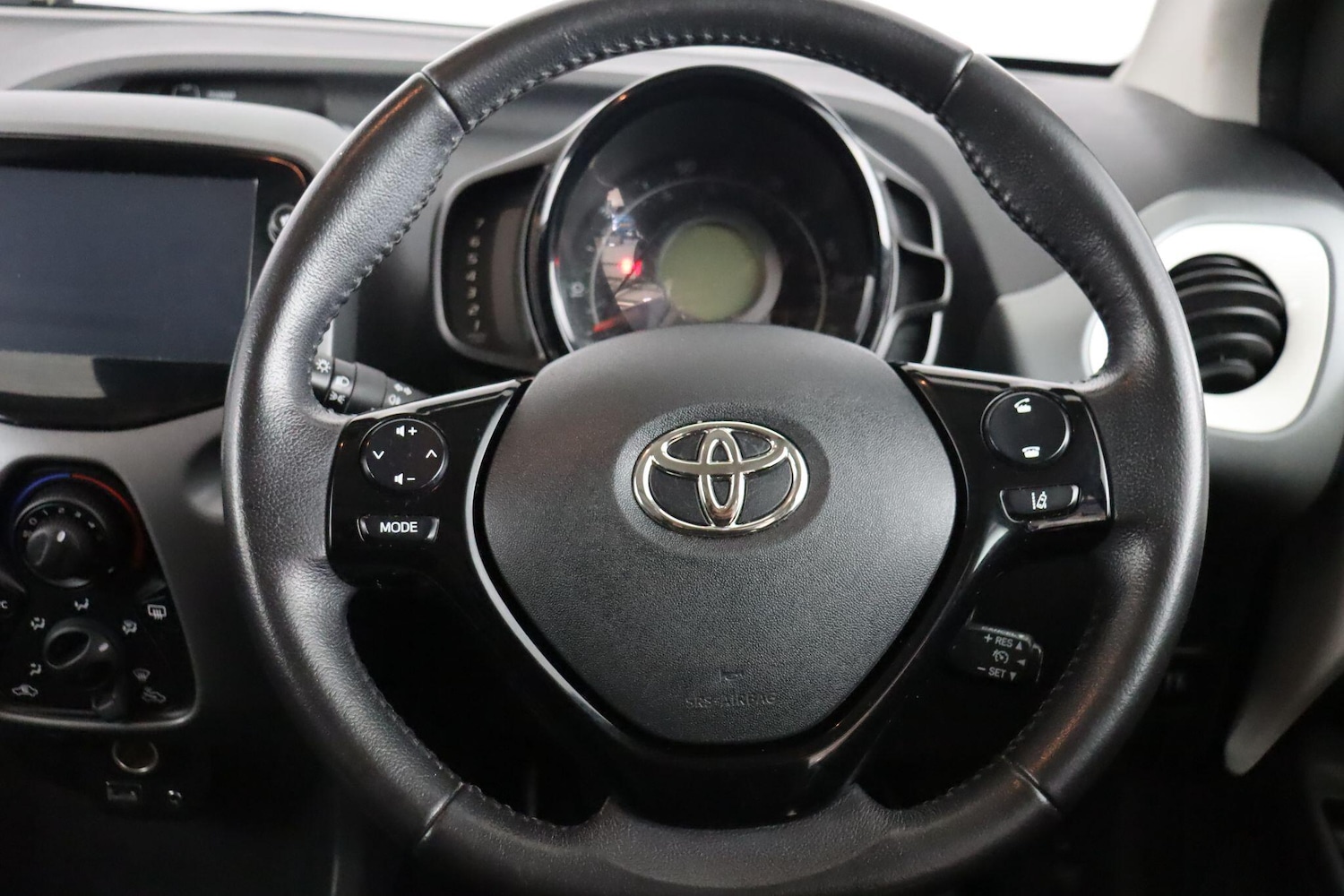 Used Toyota AYGO 2021 for sale - 77573930: Photo 9