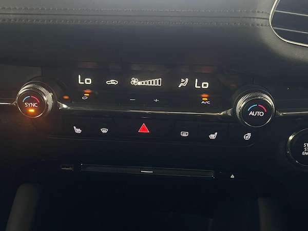 Used Mazda Mazda3 2021 for sale - 76071507: Photo 19