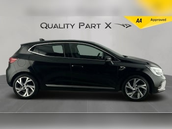 Used Renault Clio 2022 for sale - 76336939: Photo