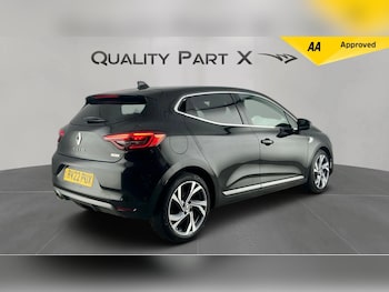 Used Renault Clio 2022 for sale - 76336939: Photo