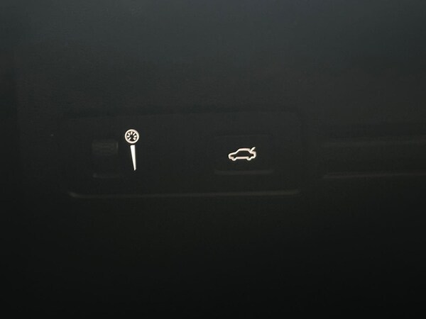 Used Volvo XC40 2021 for sale - 75351435: Photo 23