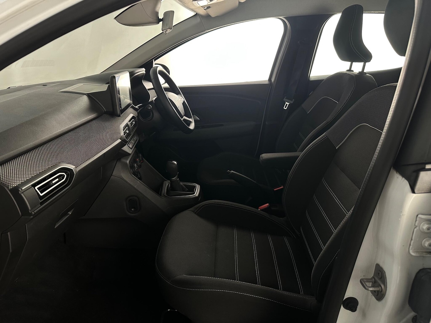 Used Dacia Sandero 2023 for sale - 76381117: Photo 12