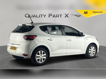 Used Dacia Sandero 2023 for sale - 76381117: Photo