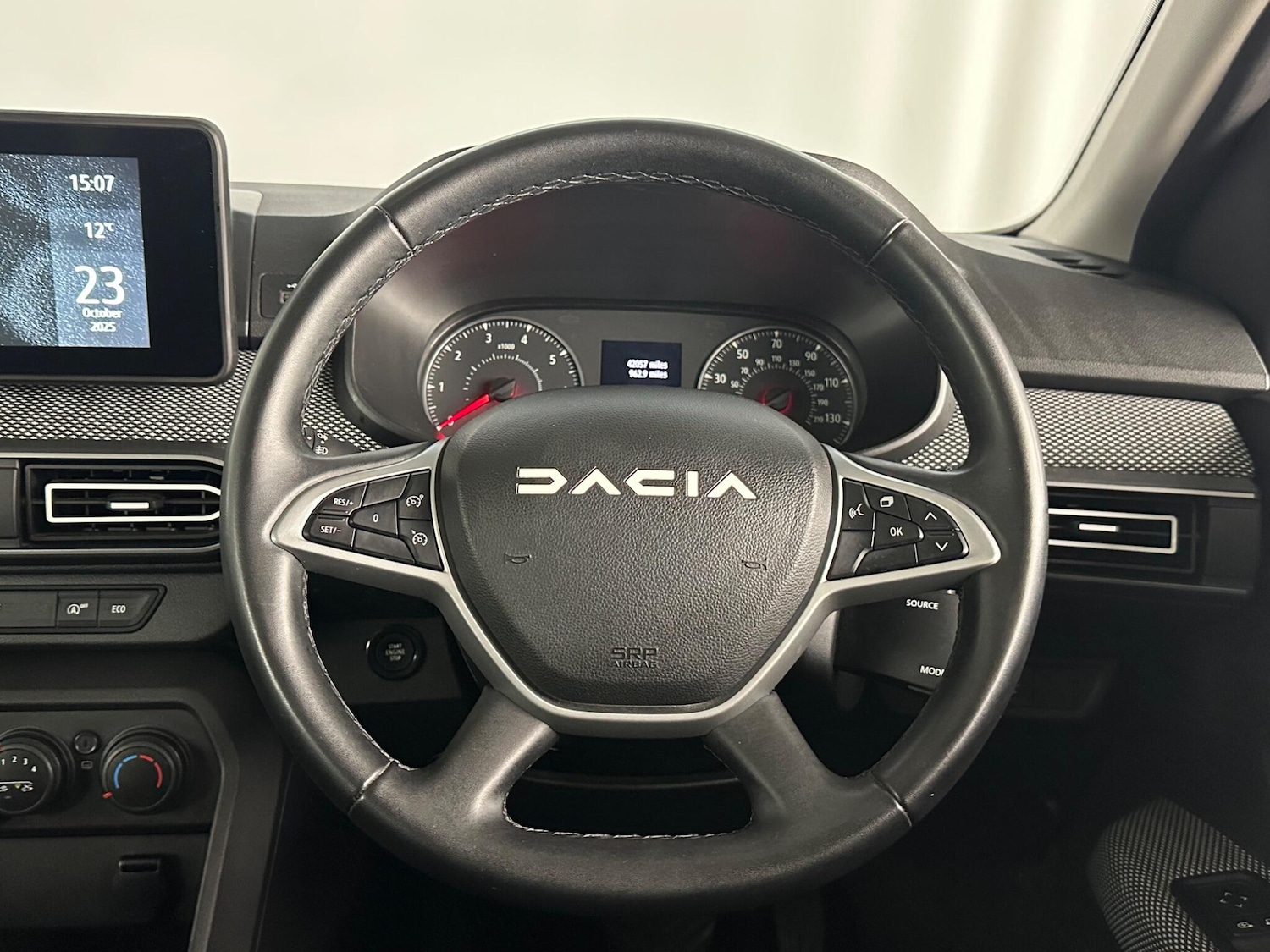 Used Dacia Sandero 2023 for sale - 76381117: Photo 9