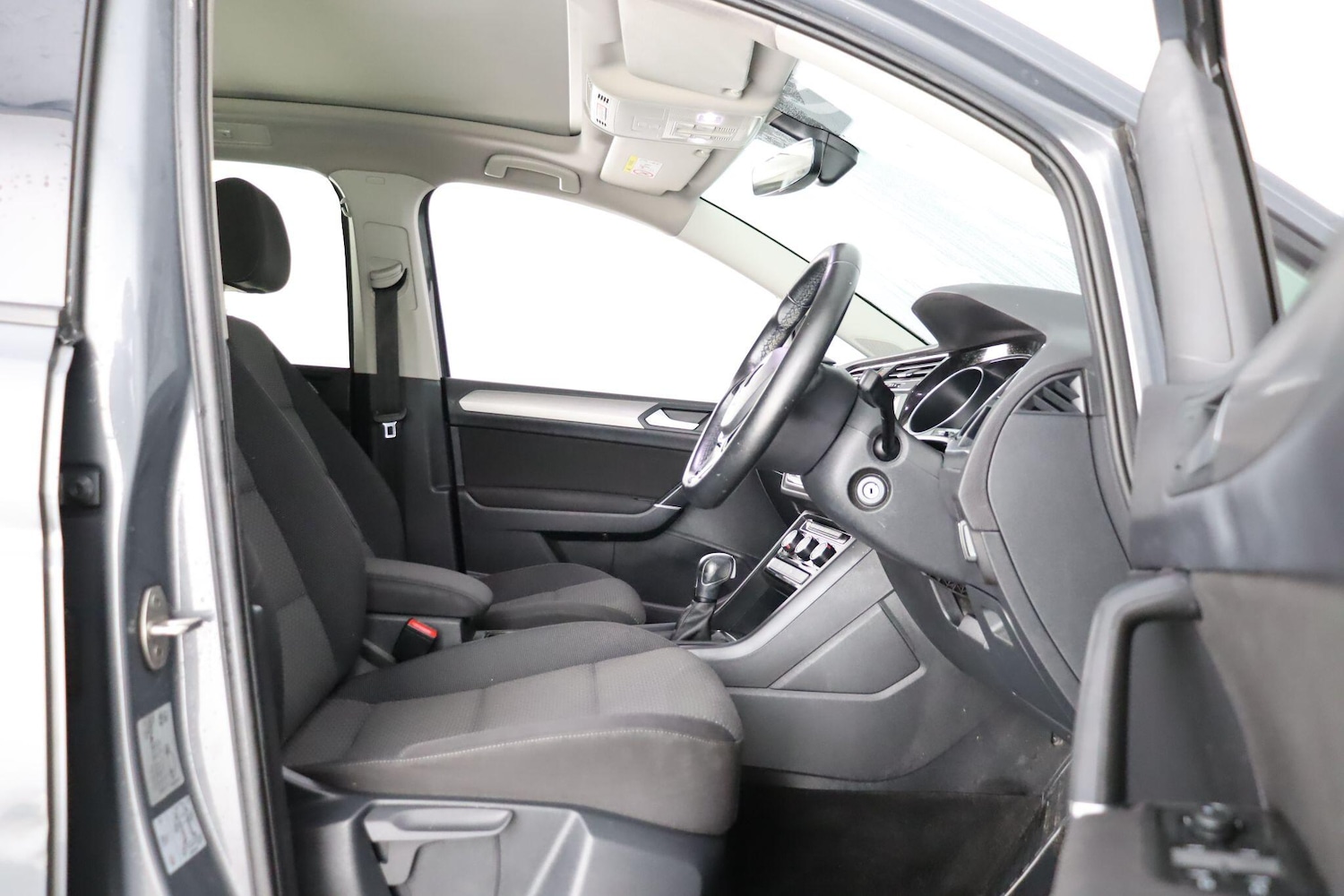 Used Volkswagen Touran 2020 for sale - 76912967: Photo 14