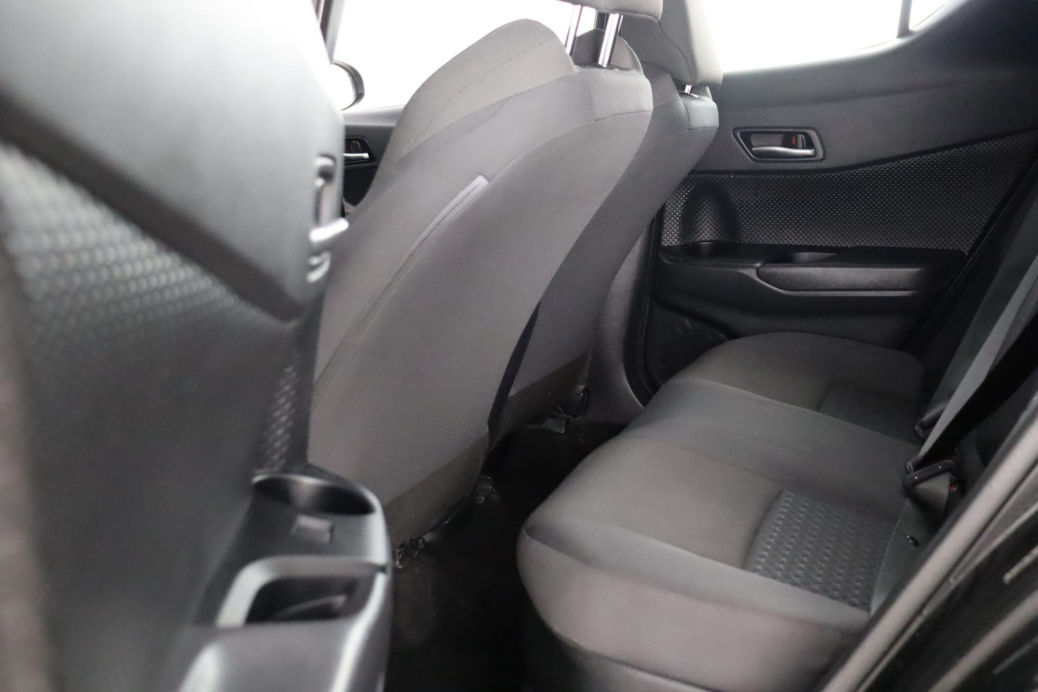 Used Toyota C-HR 2020 for sale - 76866231: Photo 13