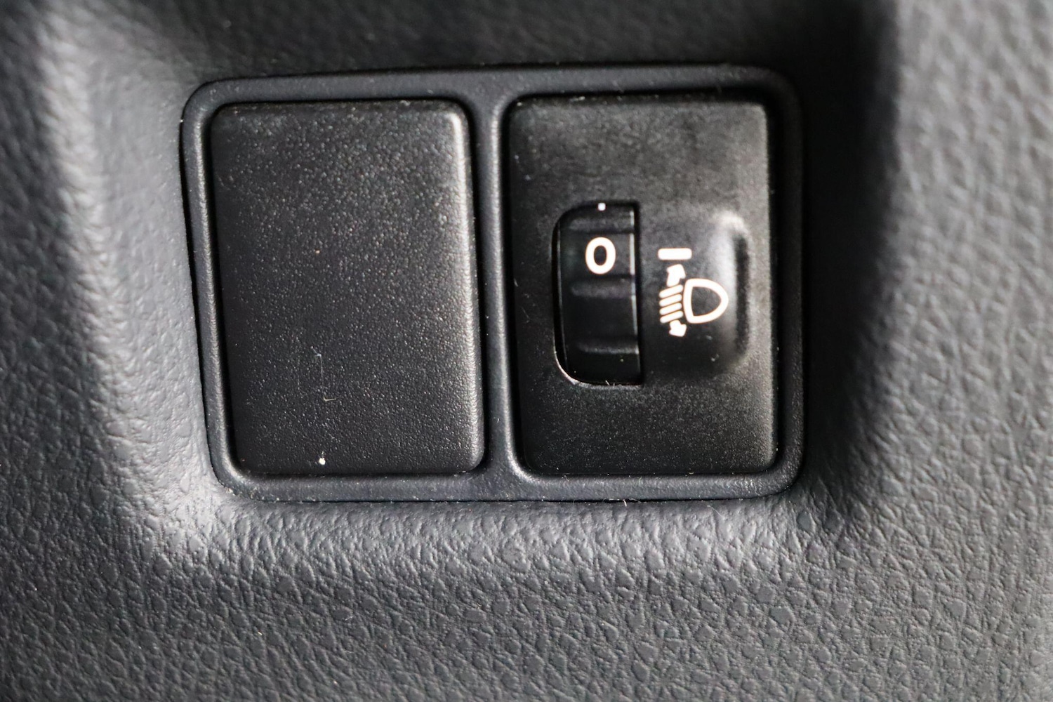 Used Toyota C-HR 2020 for sale - 76866231: Photo 22