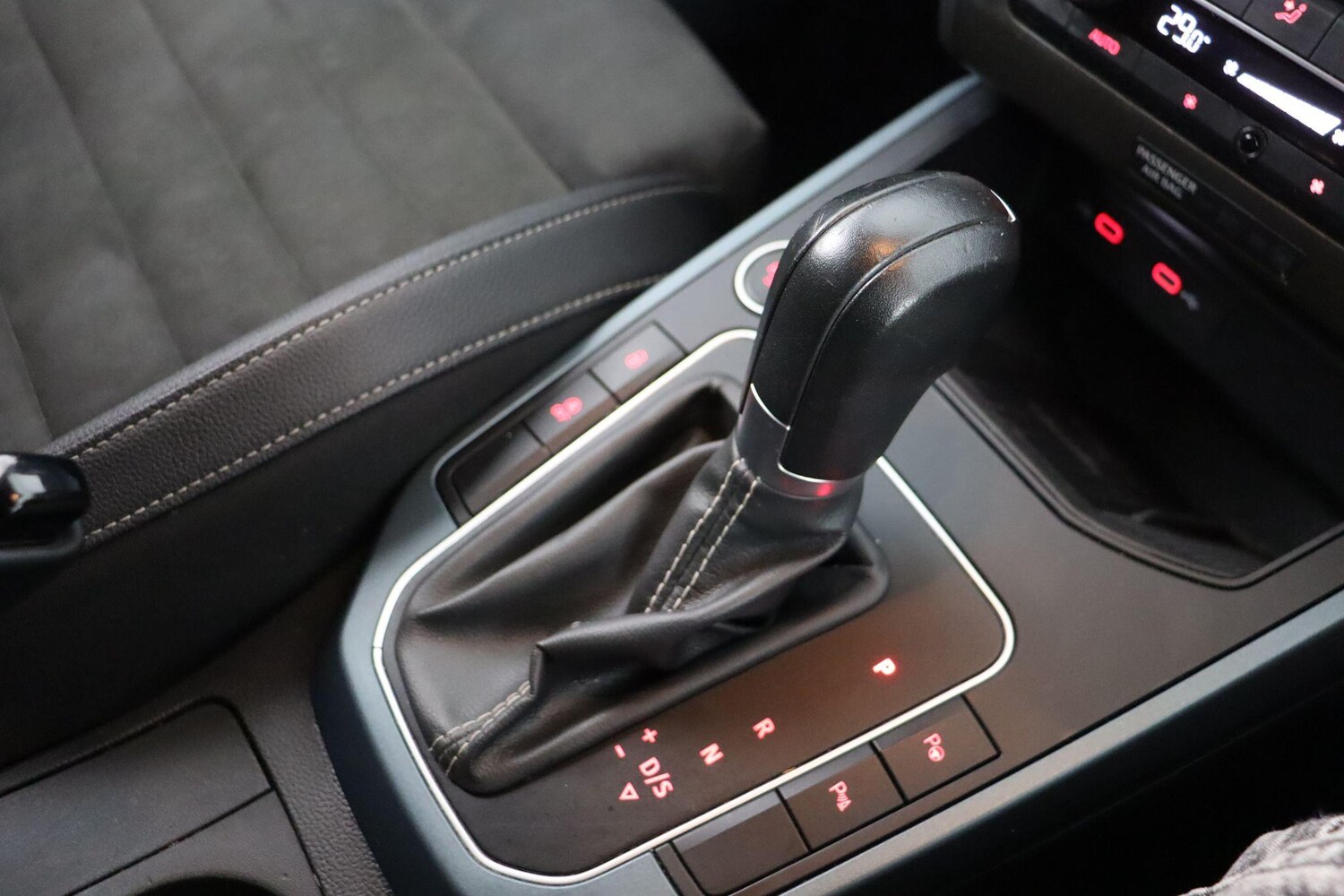 Used SEAT Arona 2023 for sale - 76572649: Photo 16