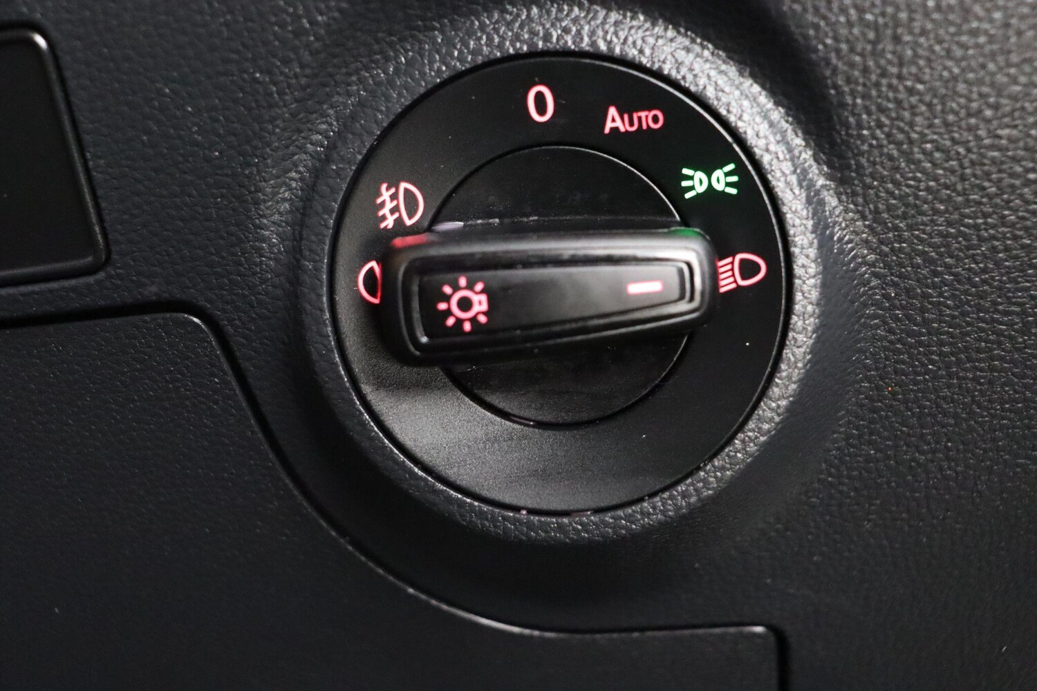 Used SEAT Arona 2023 for sale - 76572649: Photo 19