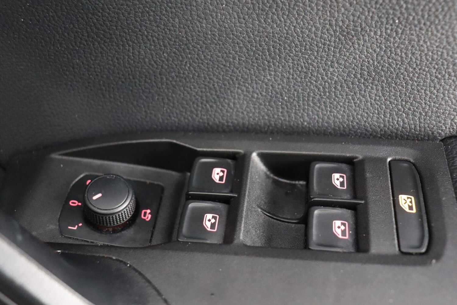 Used SEAT Arona 2023 for sale - 76572649: Photo 20