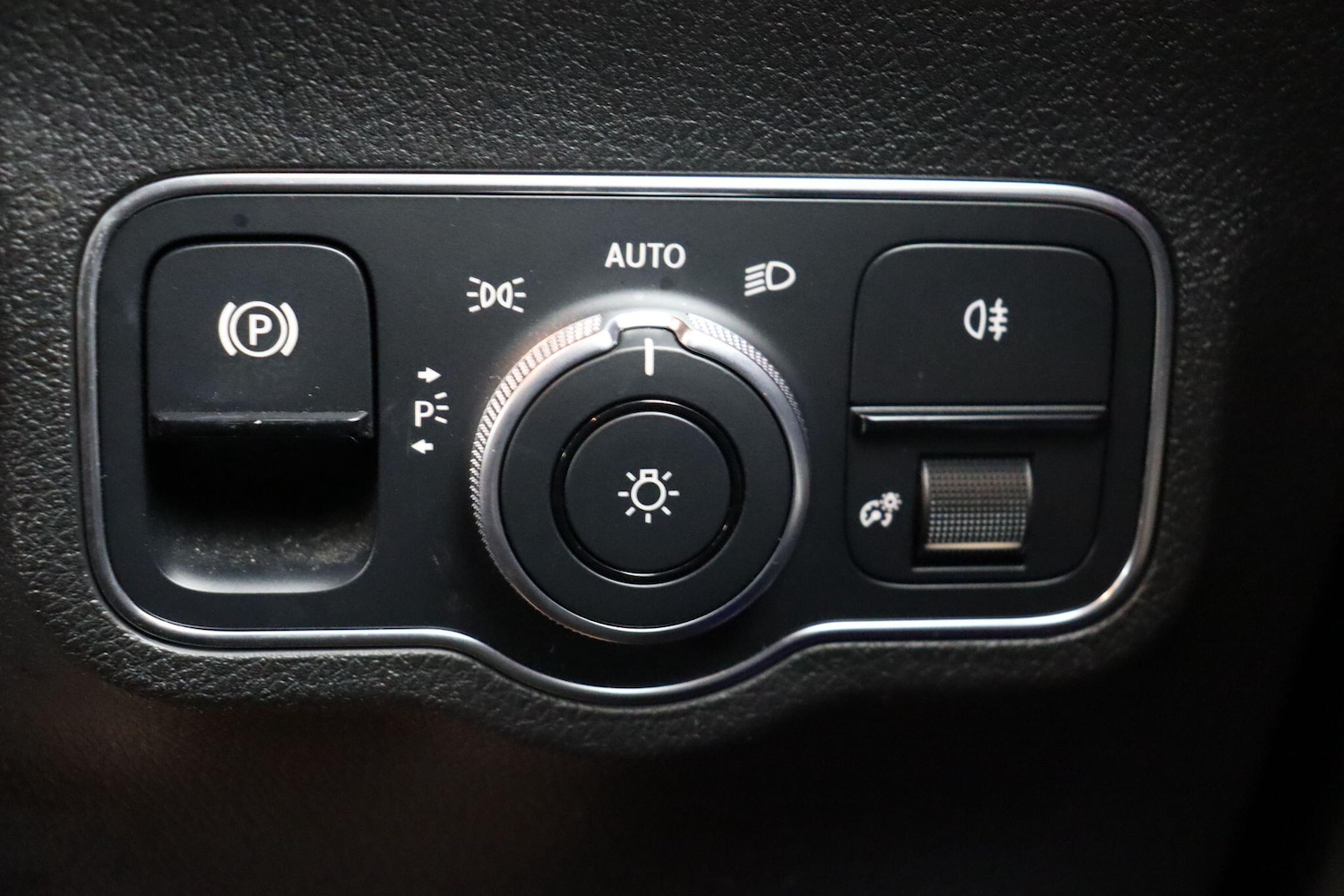 Used Mercedes-Benz GLB 2021 for sale - 77103615: Photo 22