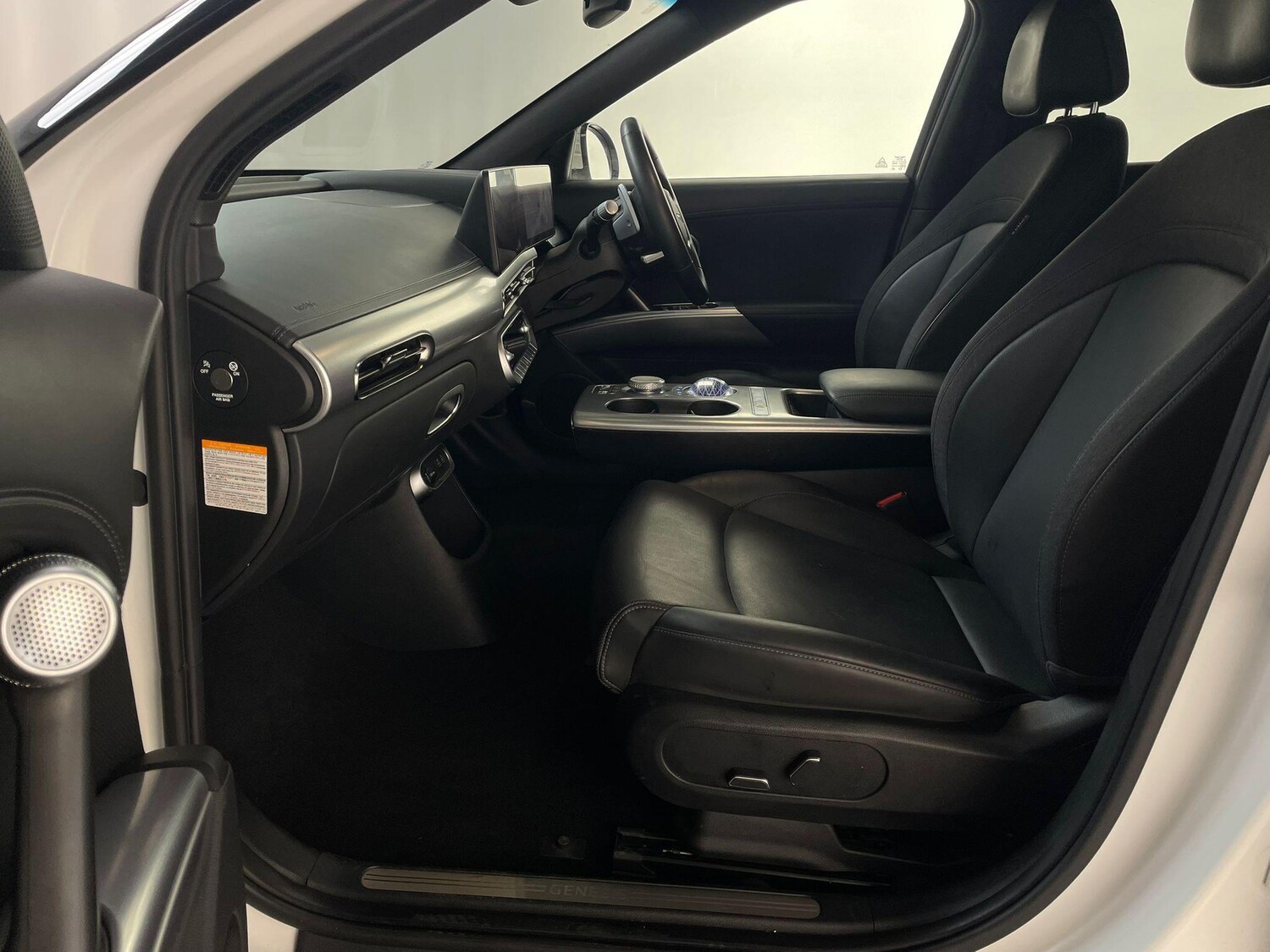 Used Genesis GV60 2022 for sale - 76283612: Photo 12