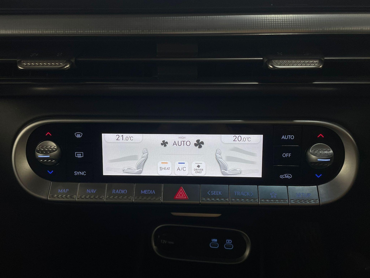 Used Genesis GV60 2022 for sale - 76283612: Photo 30