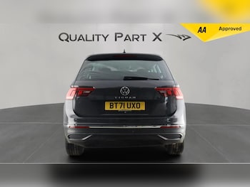 Used Volkswagen Tiguan 2022 for sale - 76612772: Photo