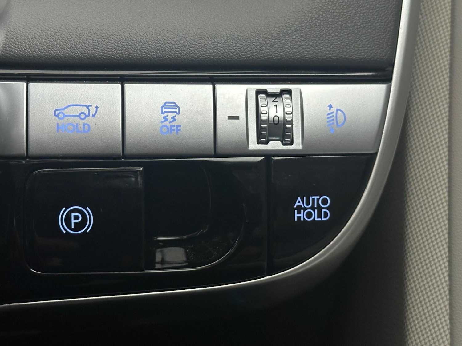 Used Hyundai IONIQ 5 2021 for sale - 76409336: Photo 18