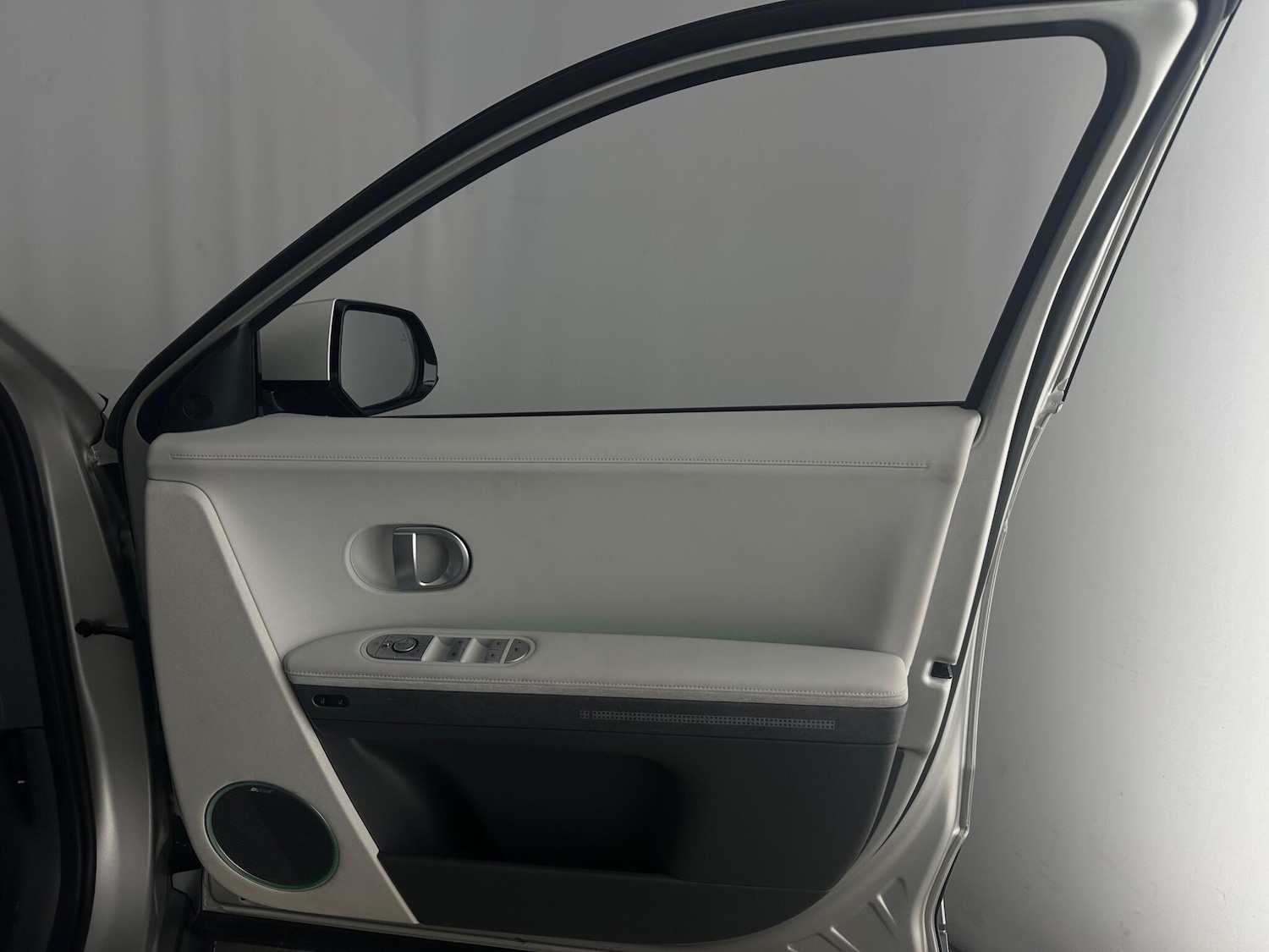 Used Hyundai IONIQ 5 2021 for sale - 76409336: Photo 26