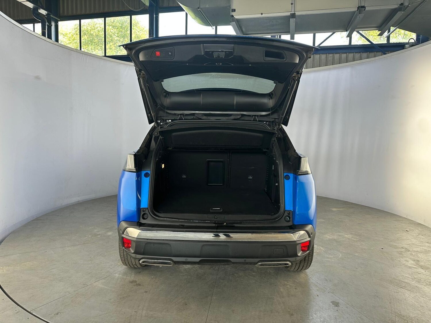 Vehicle 37