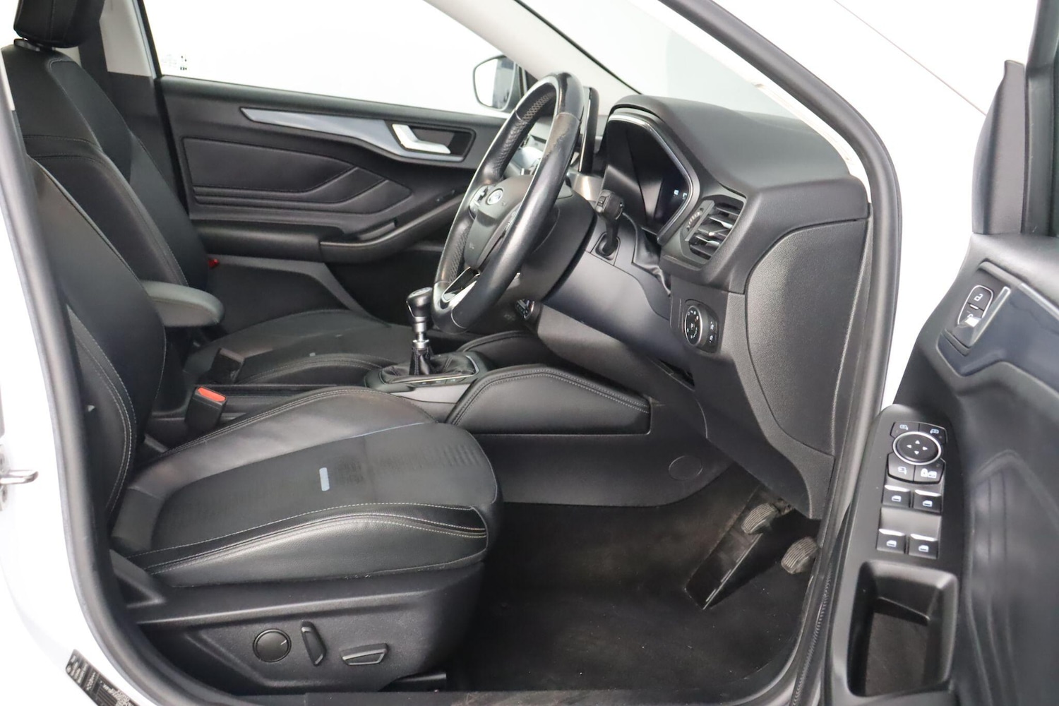 Used Ford Focus 2021 for sale - 76597211: Photo 14