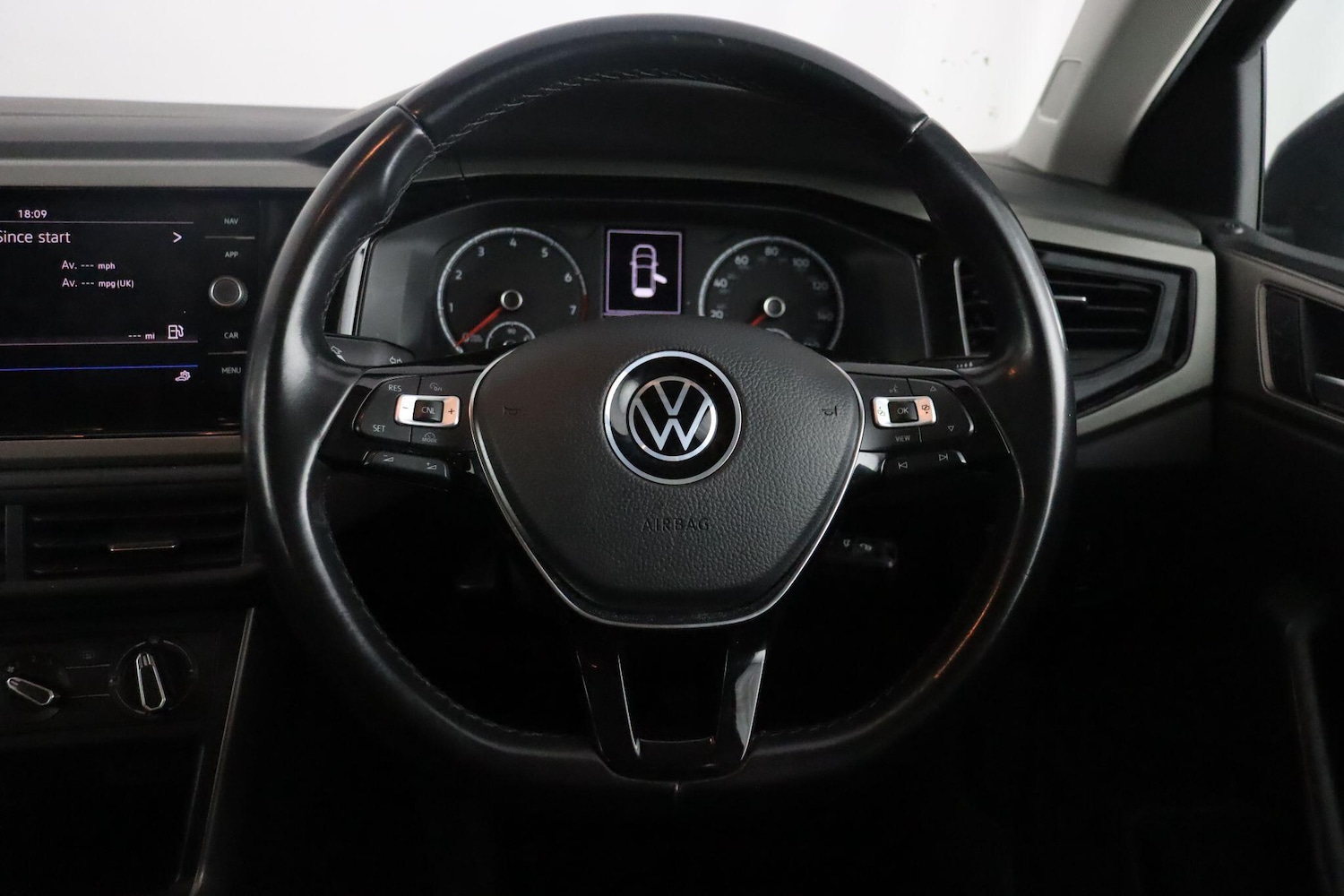 Used Volkswagen Polo for sale - 76728566: Photo 9