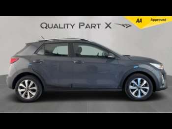 Used Kia Stonic 2023 for sale - 74081408: Photo