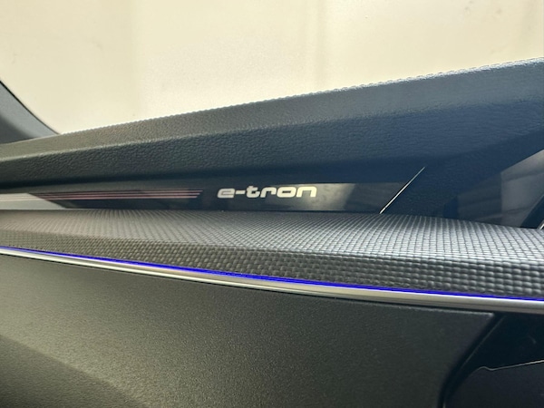 Used Audi e-tron S 2021 for sale - 76215191: Photo 28
