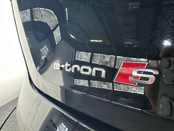 Used Audi e-tron S 2021 for sale - 76215191: Photo 35