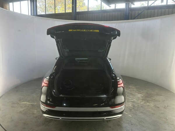 Used Audi e-tron S 2021 for sale - 76215191: Photo 40