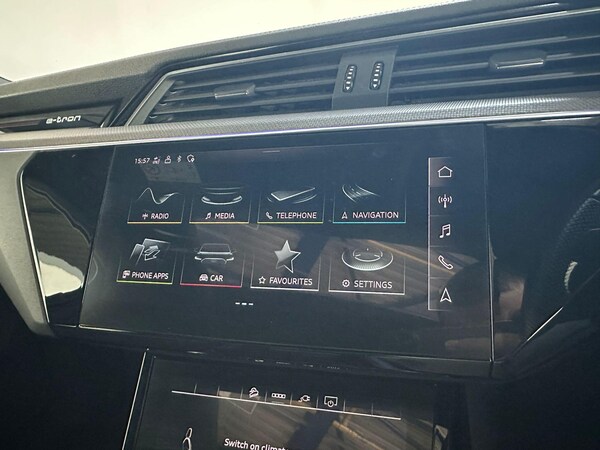 Used Audi e-tron S 2021 for sale - 76215191: Photo 47