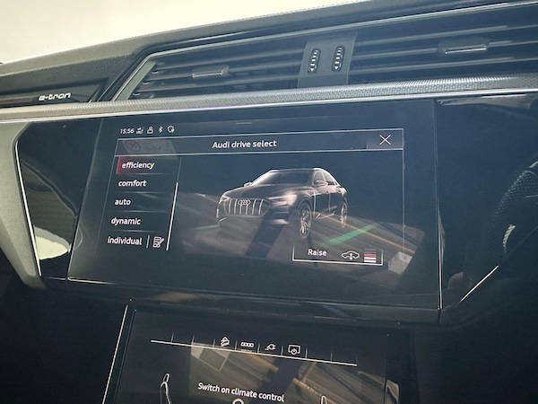 Used Audi e-tron S 2021 for sale - 76215191: Photo 48