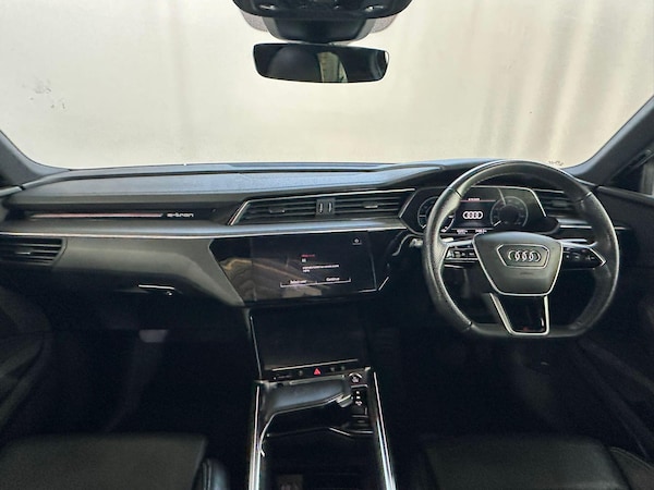 Used Audi e-tron S 2021 for sale - 76215191: Photo 9