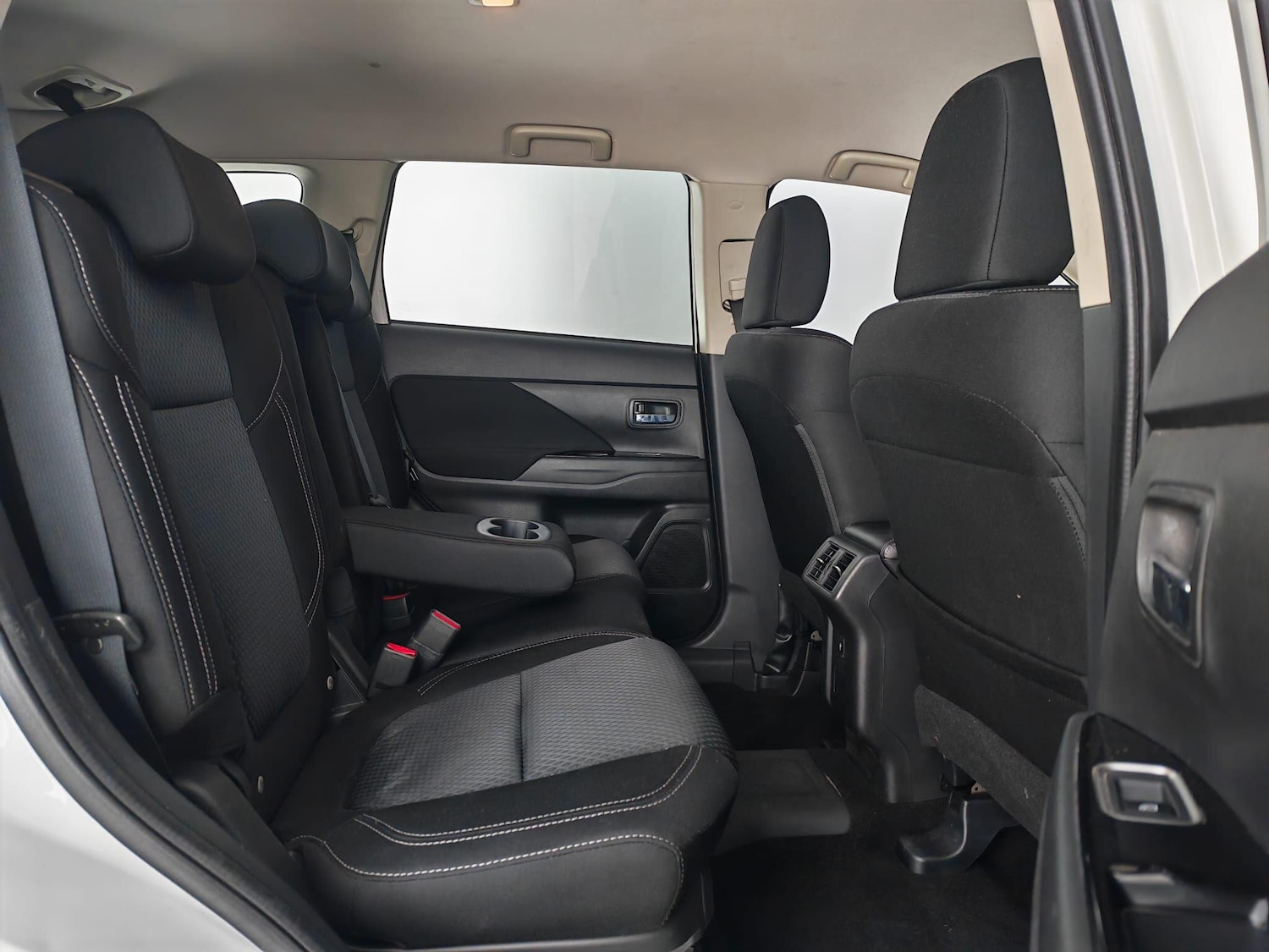 Used Mitsubishi Outlander 2020 for sale - 76432891: Photo 14