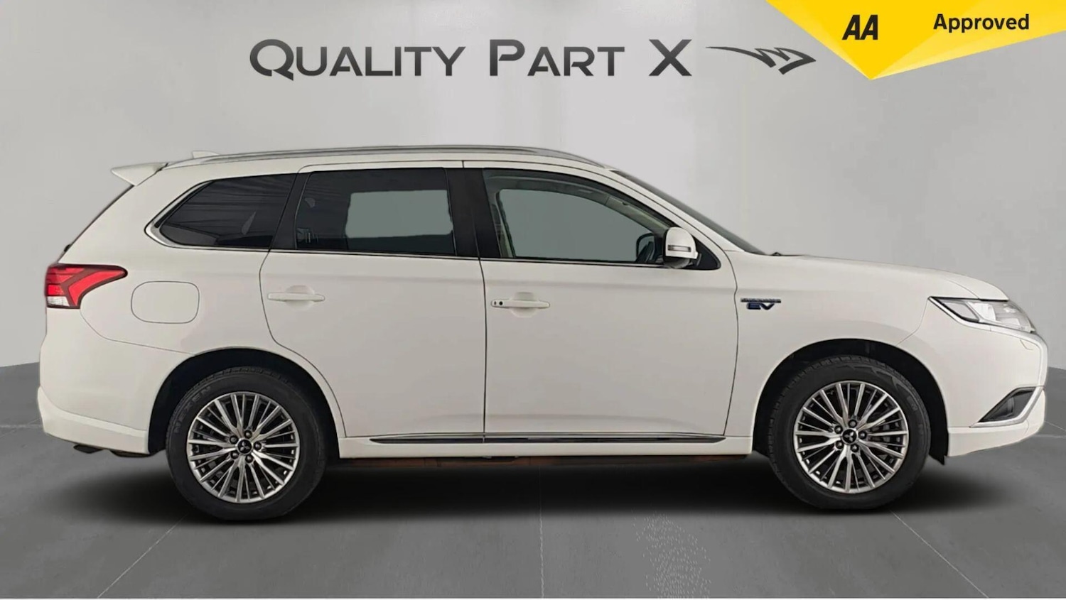 Used Mitsubishi Outlander 2020 for sale - 76432891: Photo 2