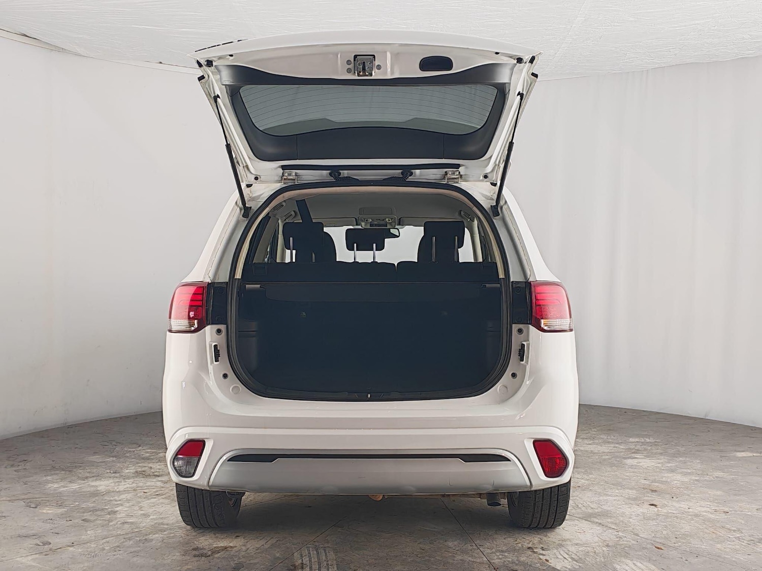 Used Mitsubishi Outlander 2020 for sale - 76432891: Photo 28