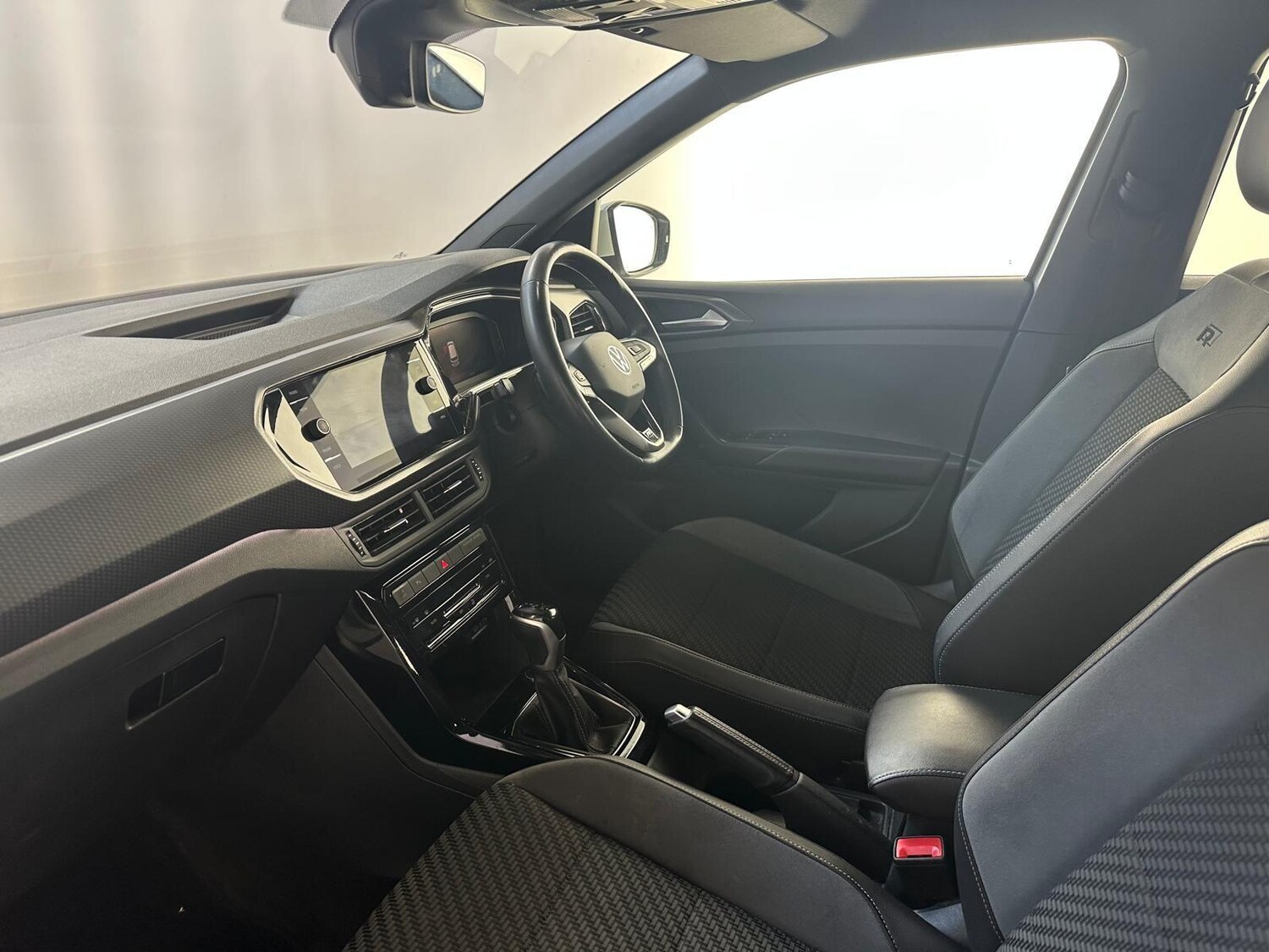 Used Volkswagen T-Cross 2022 for sale - 76000635: Photo 11