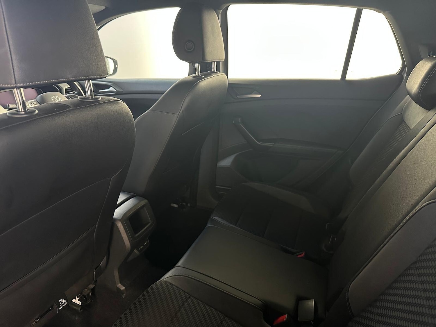 Used Volkswagen T-Cross 2022 for sale - 76000635: Photo 14