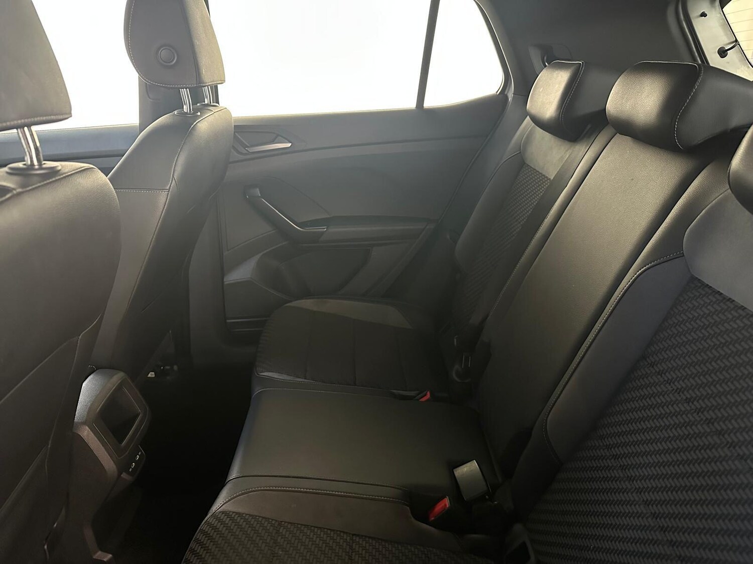 Used Volkswagen T-Cross 2022 for sale - 76000635: Photo 15