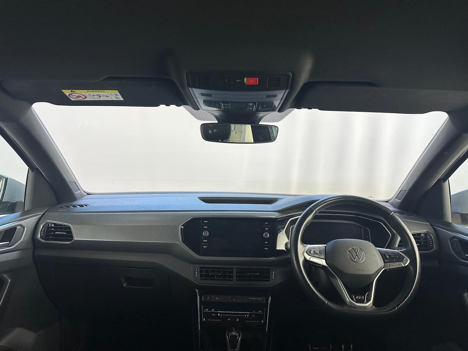 Used Volkswagen T-Cross 2022 for sale - 76000635: Photo 8