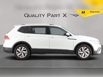 Used Volkswagen Tiguan Allspace 2023 for sale - 79618217: Photo