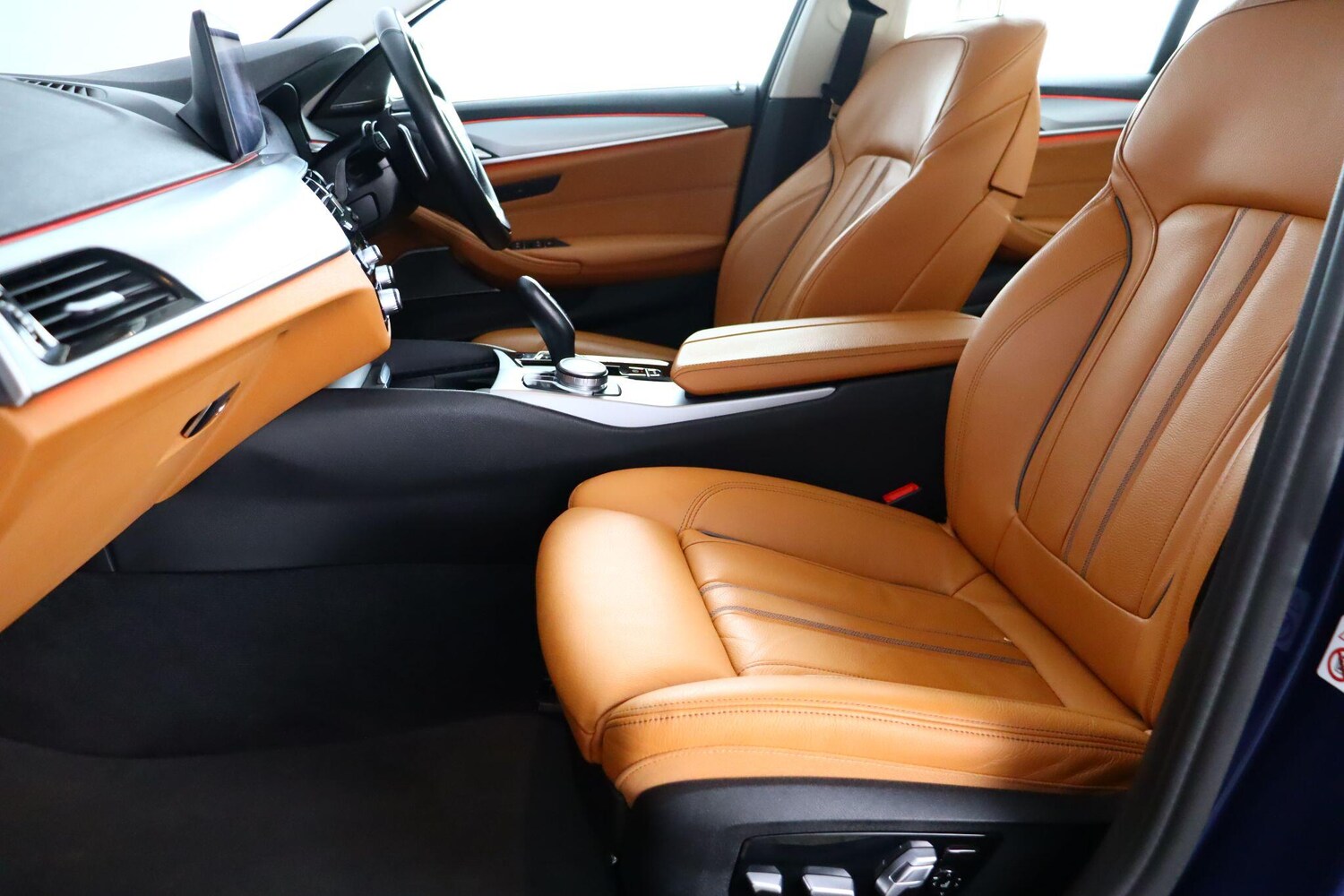 Used BMW 5 Series 2022 for sale - 77839875: Photo 11