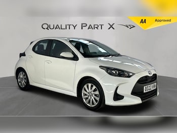 Used Toyota Yaris 2022 for sale - 75965896: Photo