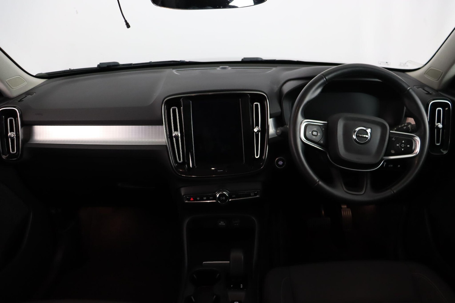 Used Volvo XC40 for sale - 77824655: Photo 10