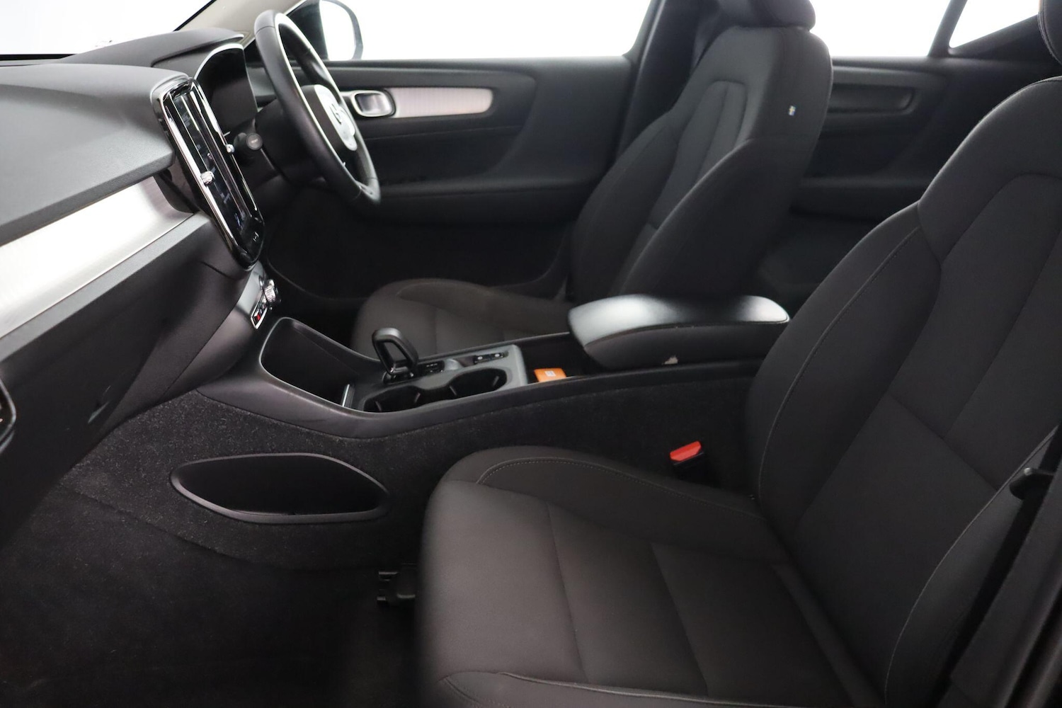 Used Volvo XC40 for sale - 77824655: Photo 15