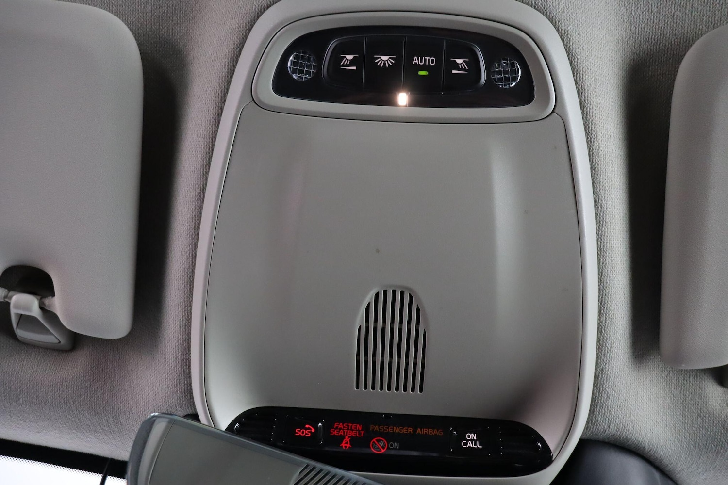 Used Volvo XC40 for sale - 77824655: Photo 19